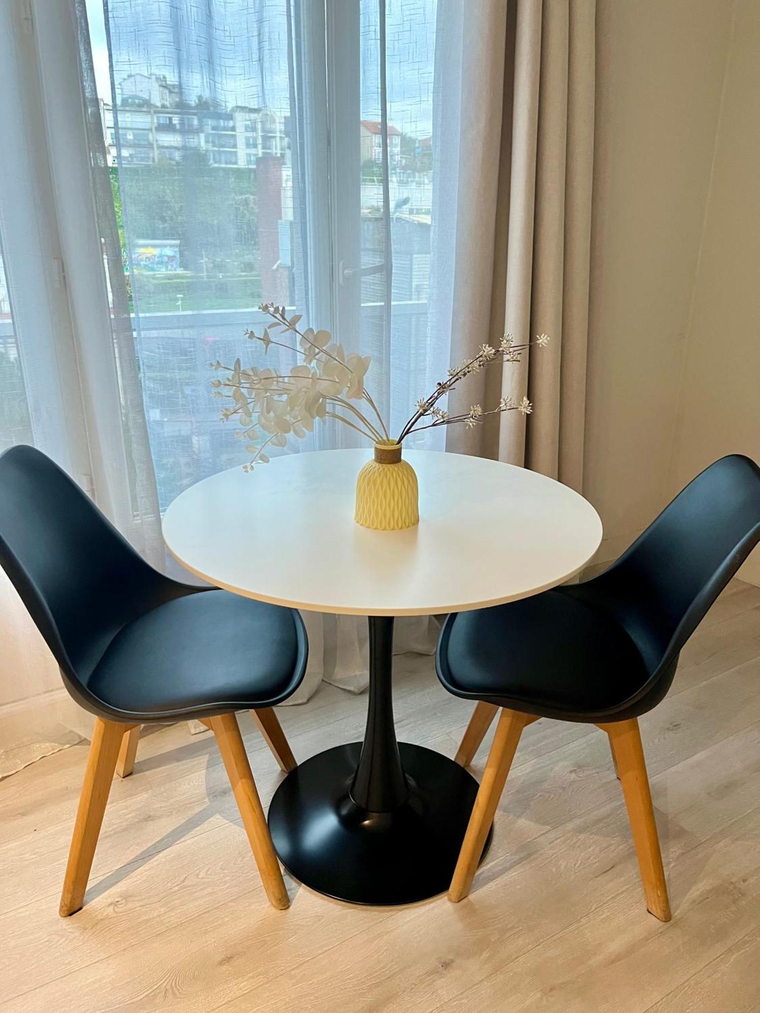 Le Serenityappart Suresnes Kültér fotó